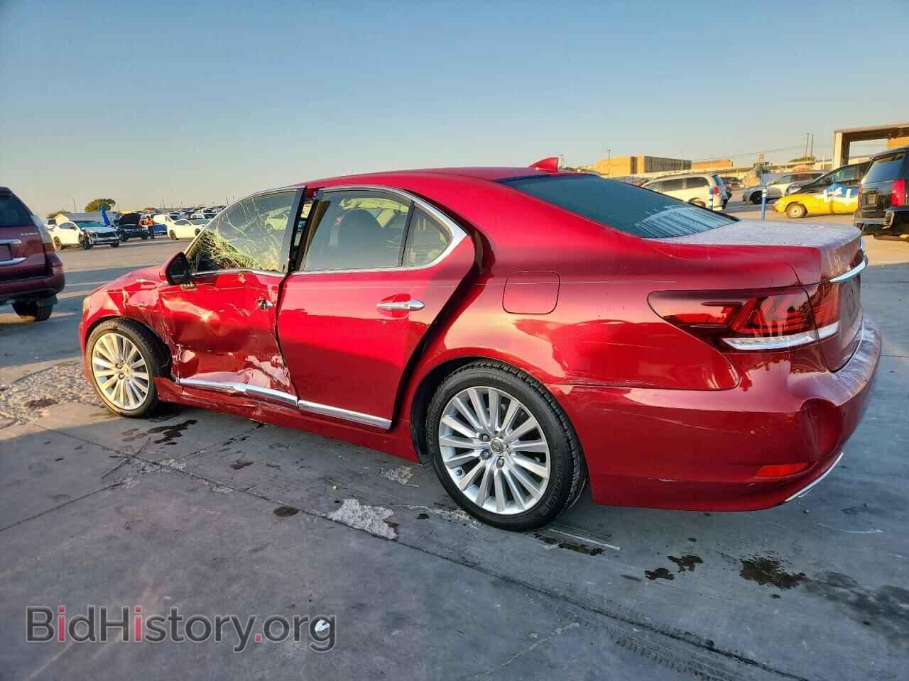 2014 LEXUS LS460 - VIN: JTHBL5EF3E5125528 - Photo 2