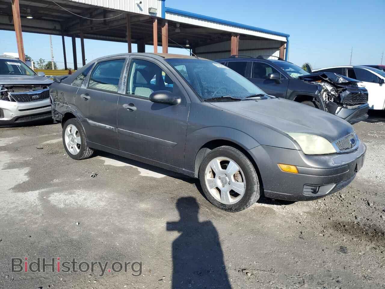 2007 FORD FOCUS - VIN: 1FAFP34N87W237331 - Photo 4