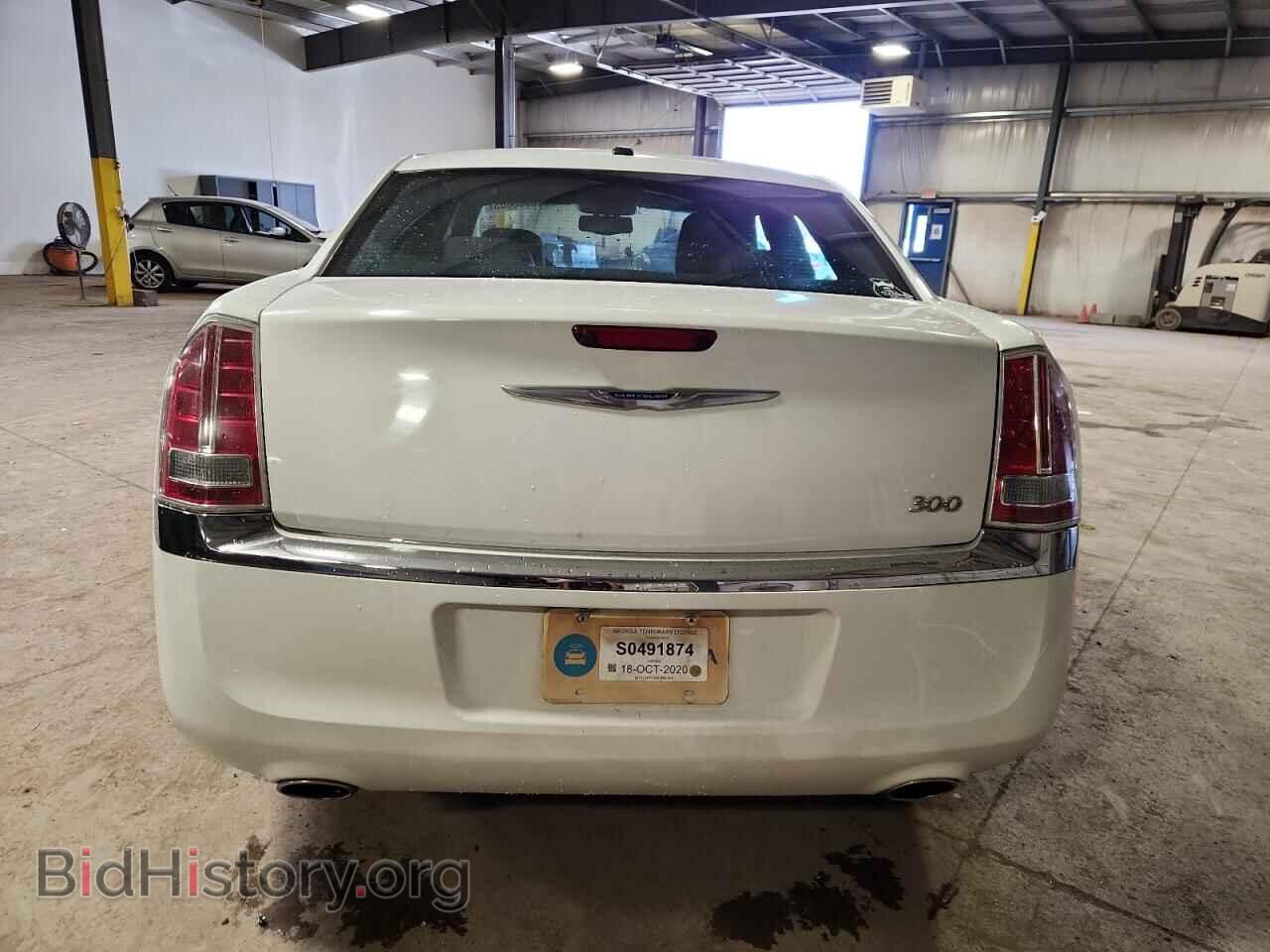 2014 CHRYSLER 300 - VIN: 2C3CCAAG2EH376227 - Фото 6