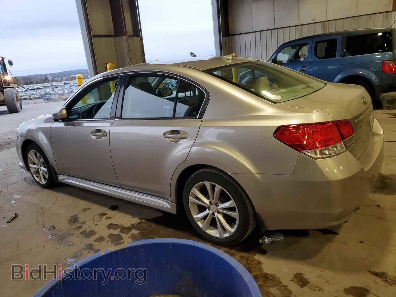 2014 SUBARU LEGACY - VIN: 4S3BMBC67E3012001 - Фото 2