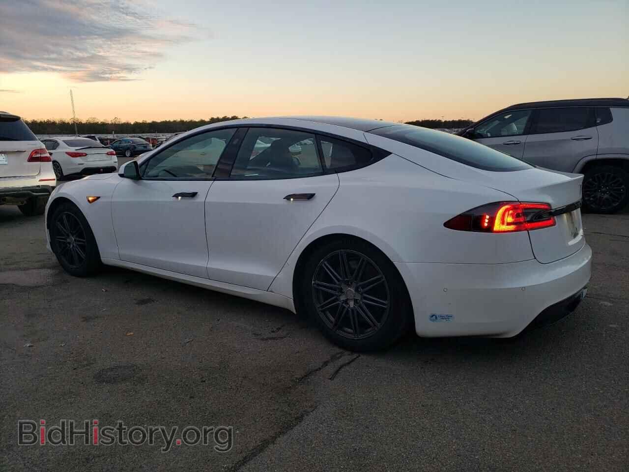 2021 TESLA MODEL S - VIN: 5YJSA1E54MF440701 - Фото 2
