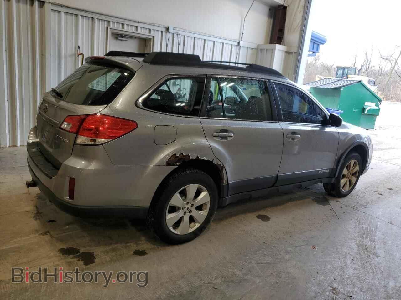 2011 SUBARU OUTBACK - VIN: 4S4BRCAC0B3420945 - Фото 3