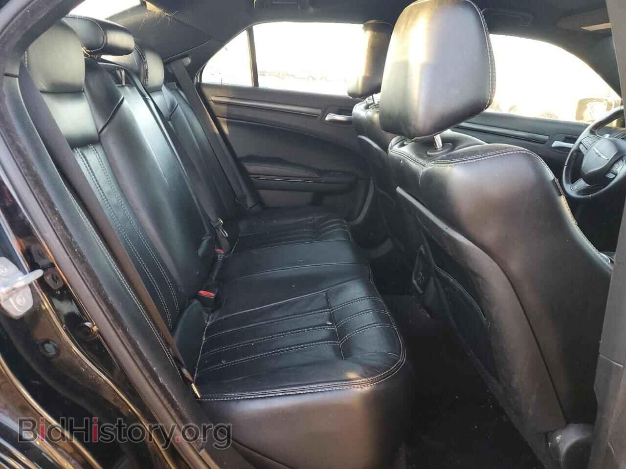 2016 CHRYSLER 300 - VIN: 2C3CCAGG4GH253202 - Фото 10