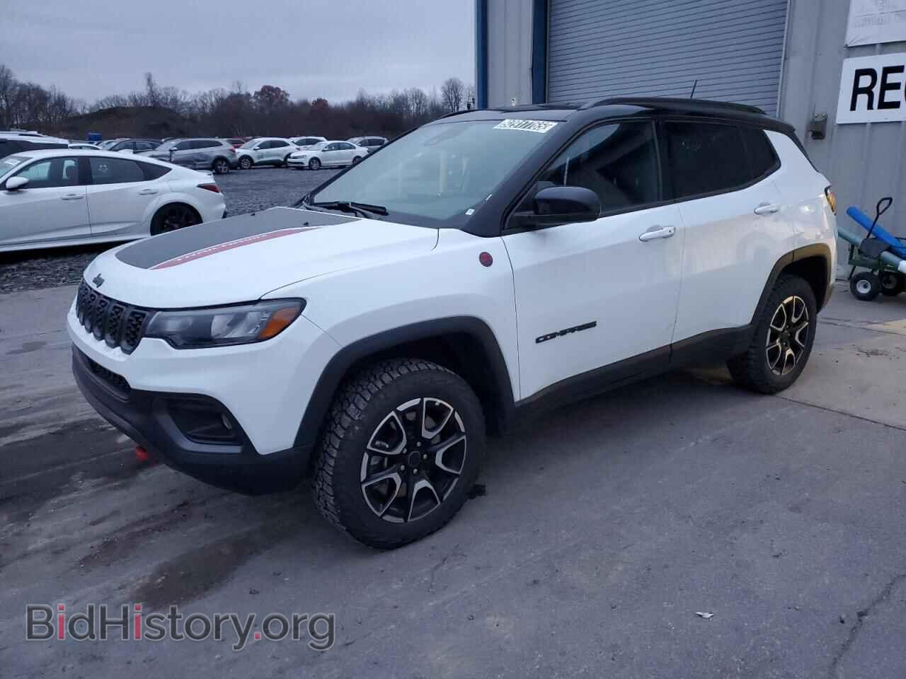 Фотография 3C4NJDDN2ST536745 - JEEP COMPASS 2025