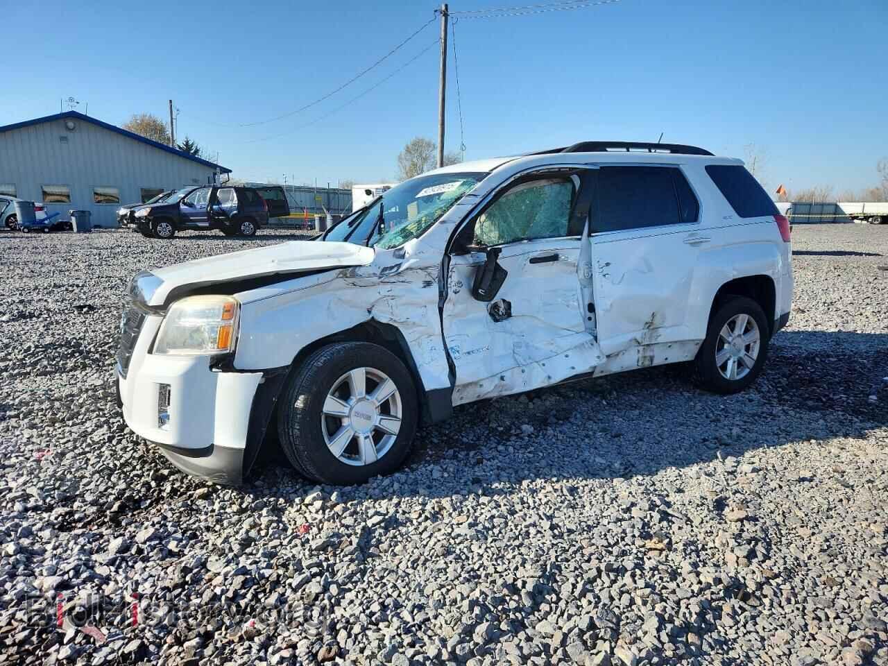 Photo 2GKALUEK0D6422980 - GMC TERRAIN 2013