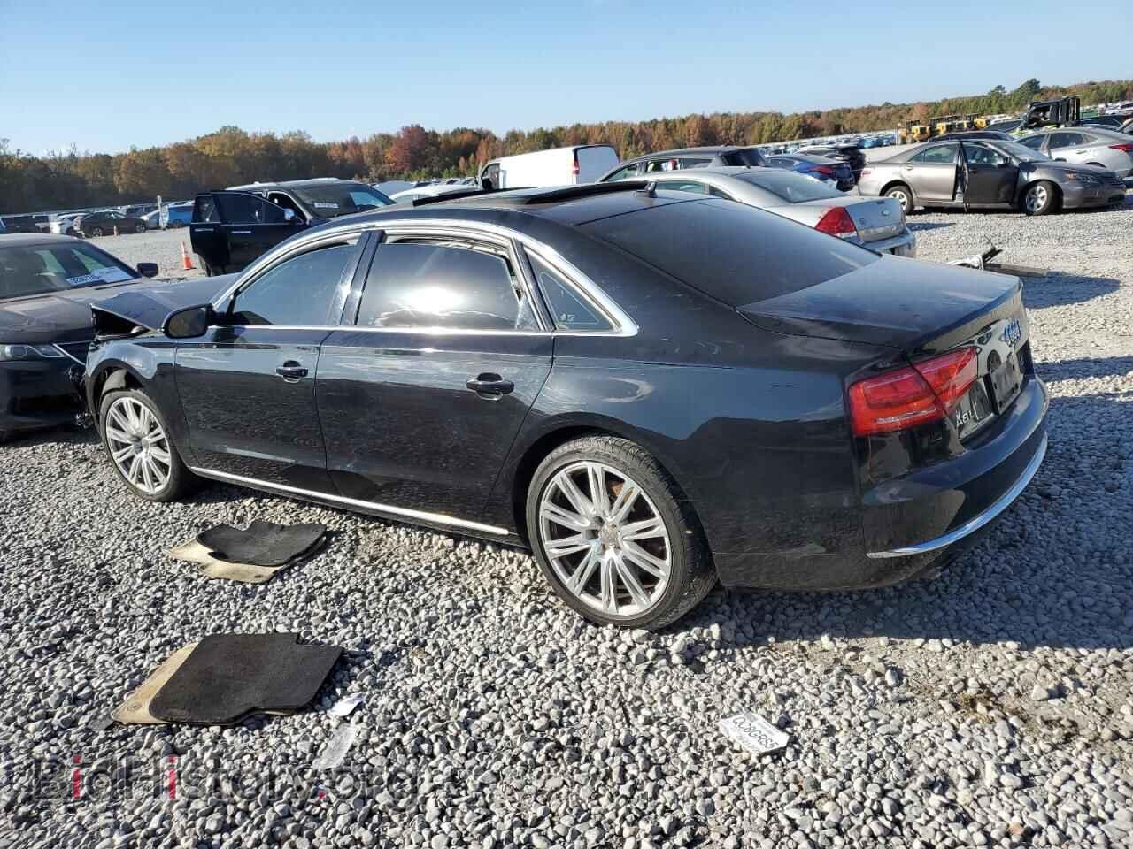 2011 AUDI A8 - VIN: WAURVAFD6BN005375 - Фото 2