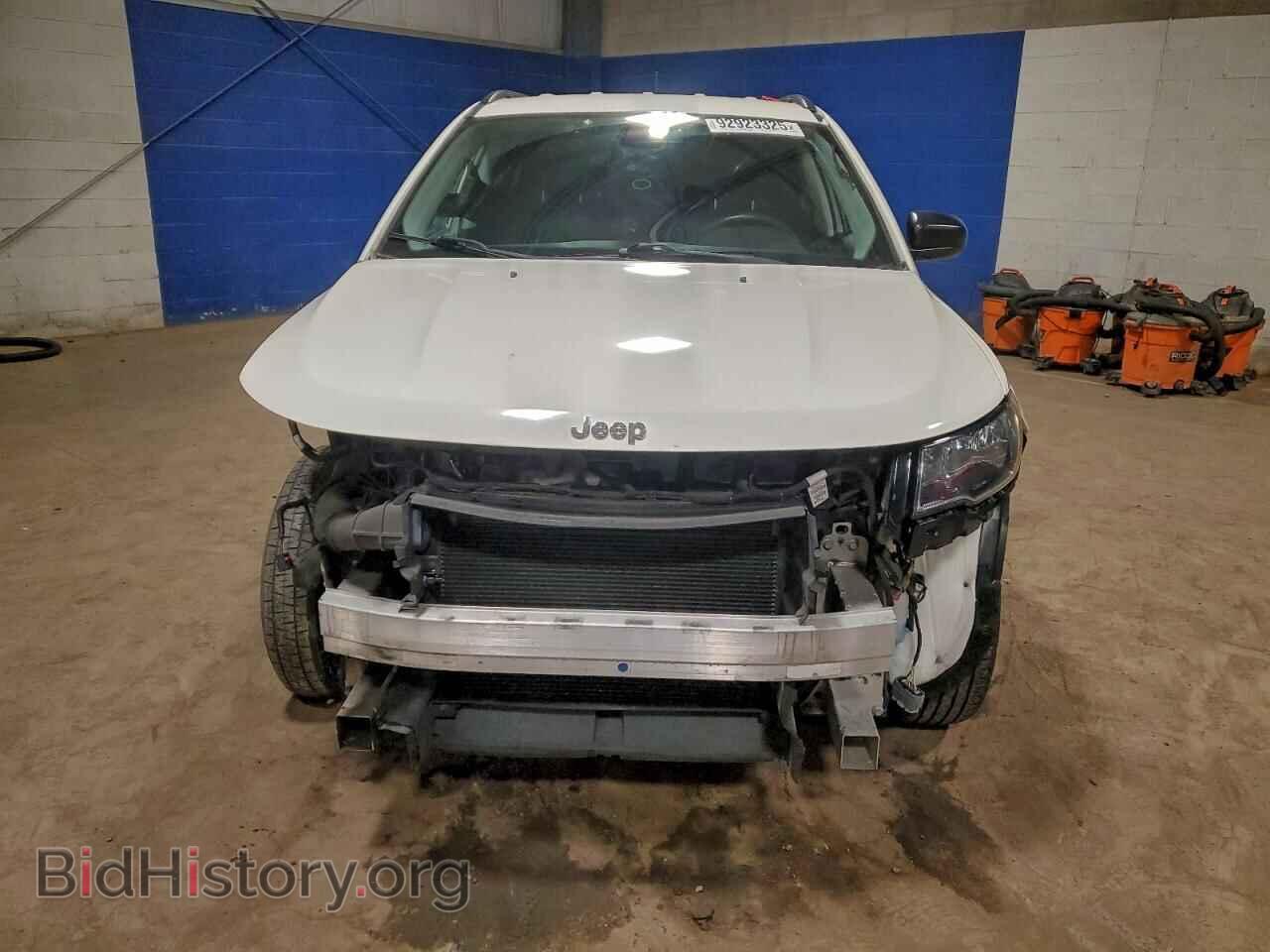 2018 JEEP COMPASS - VIN: 3C4NJCAB1JT123279 - Фото 5