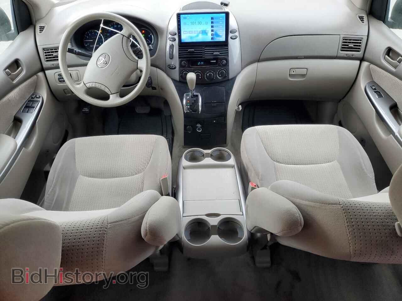 2010 TOYOTA All Models - VIN: 5TDKK4CC8AS312324 - Фото 8