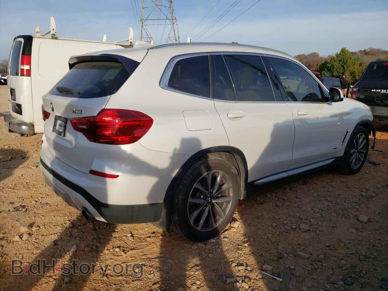 2018 BMW X3 - VIN: 5UXTR9C59JLD58374 - Фото 3