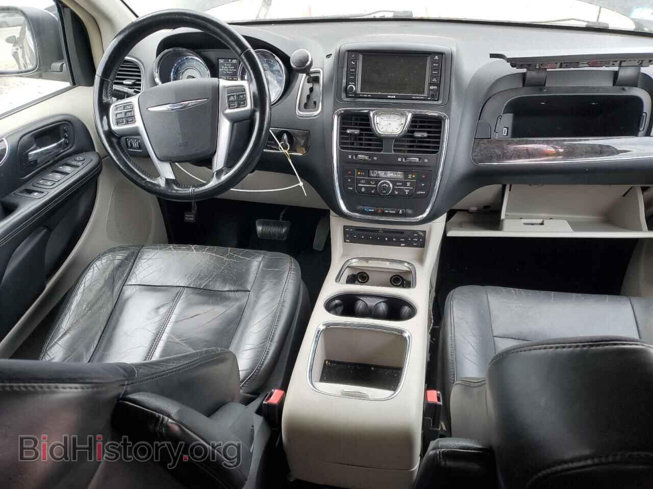 2011 CHRYSLER TOWN & C - VIN: 2A4RR6DG7BR500294 - Фото 8