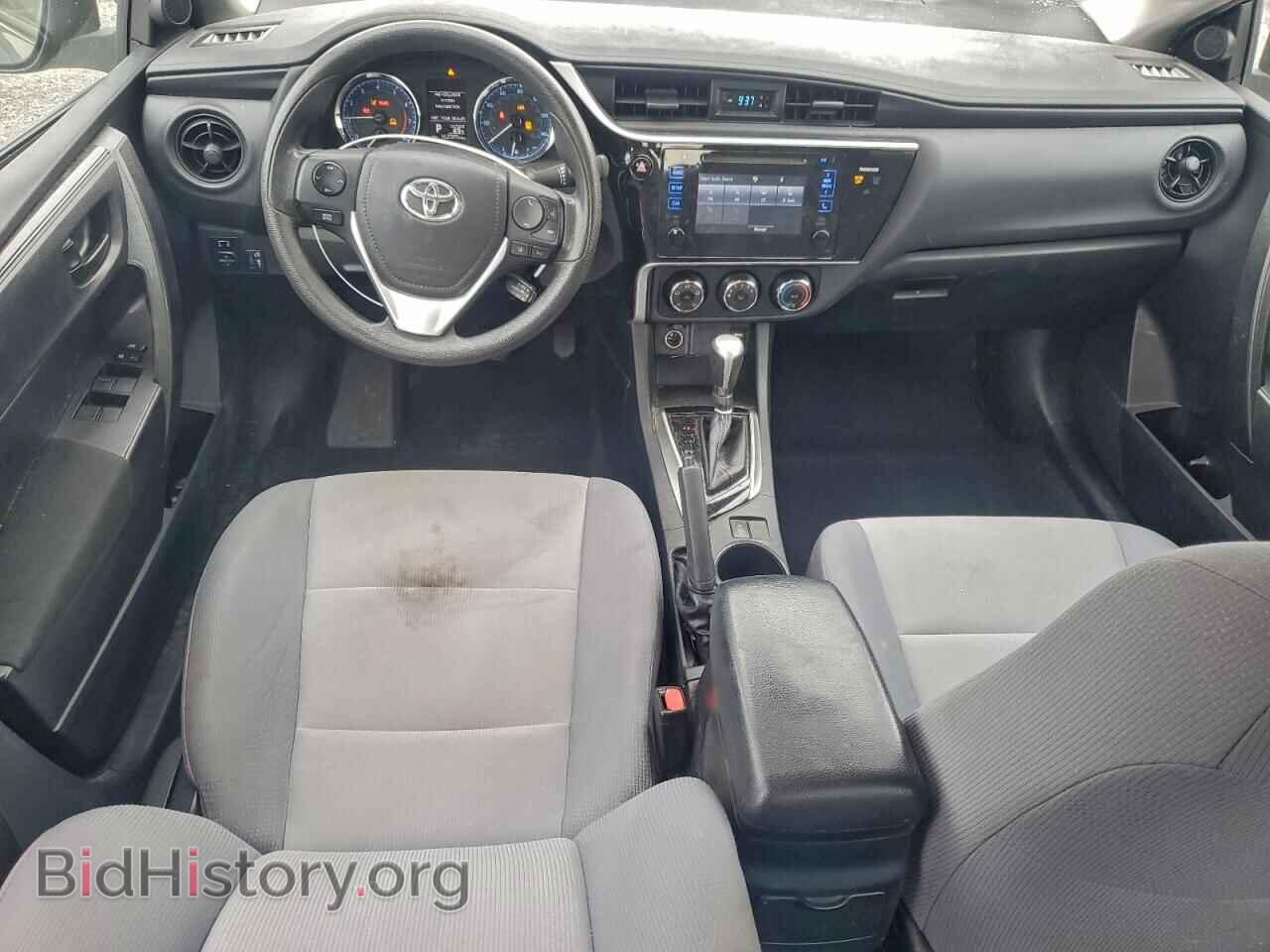 2017 TOYOTA COROLLA - VIN: 2T1BURHE6HC774062 - Фото 8