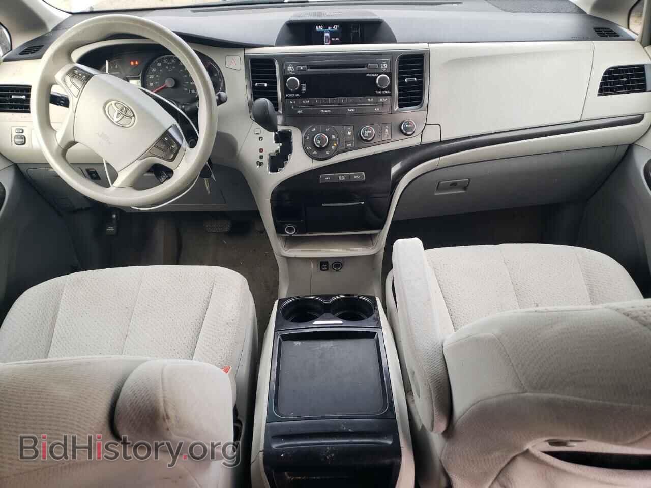 2011 TOYOTA All Models - VIN: 5TDKK3DC0BS161571 - Фото 8