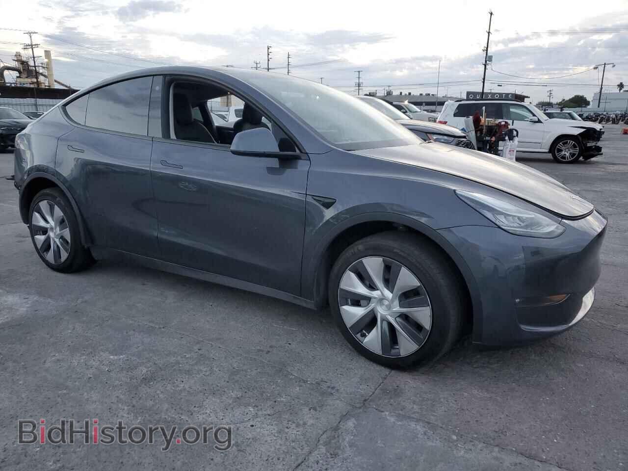 2022 TESLA MODEL Y - VIN: 7SAYGDEE3NF360692 - Фото 4