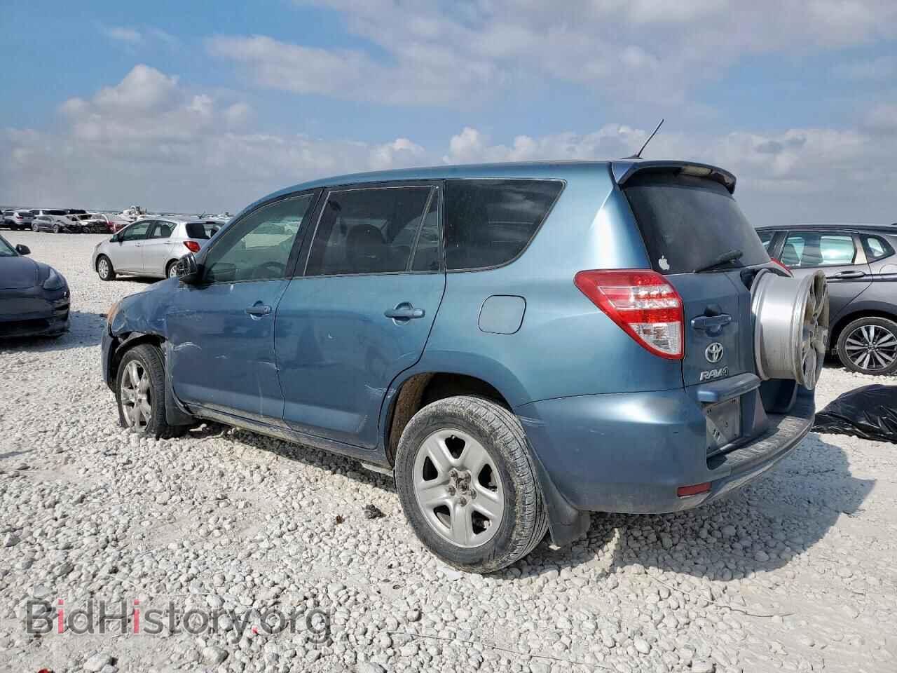 2011 TOYOTA RAV4 - VIN: 2T3BF4DV7BW090864 - Фото 2