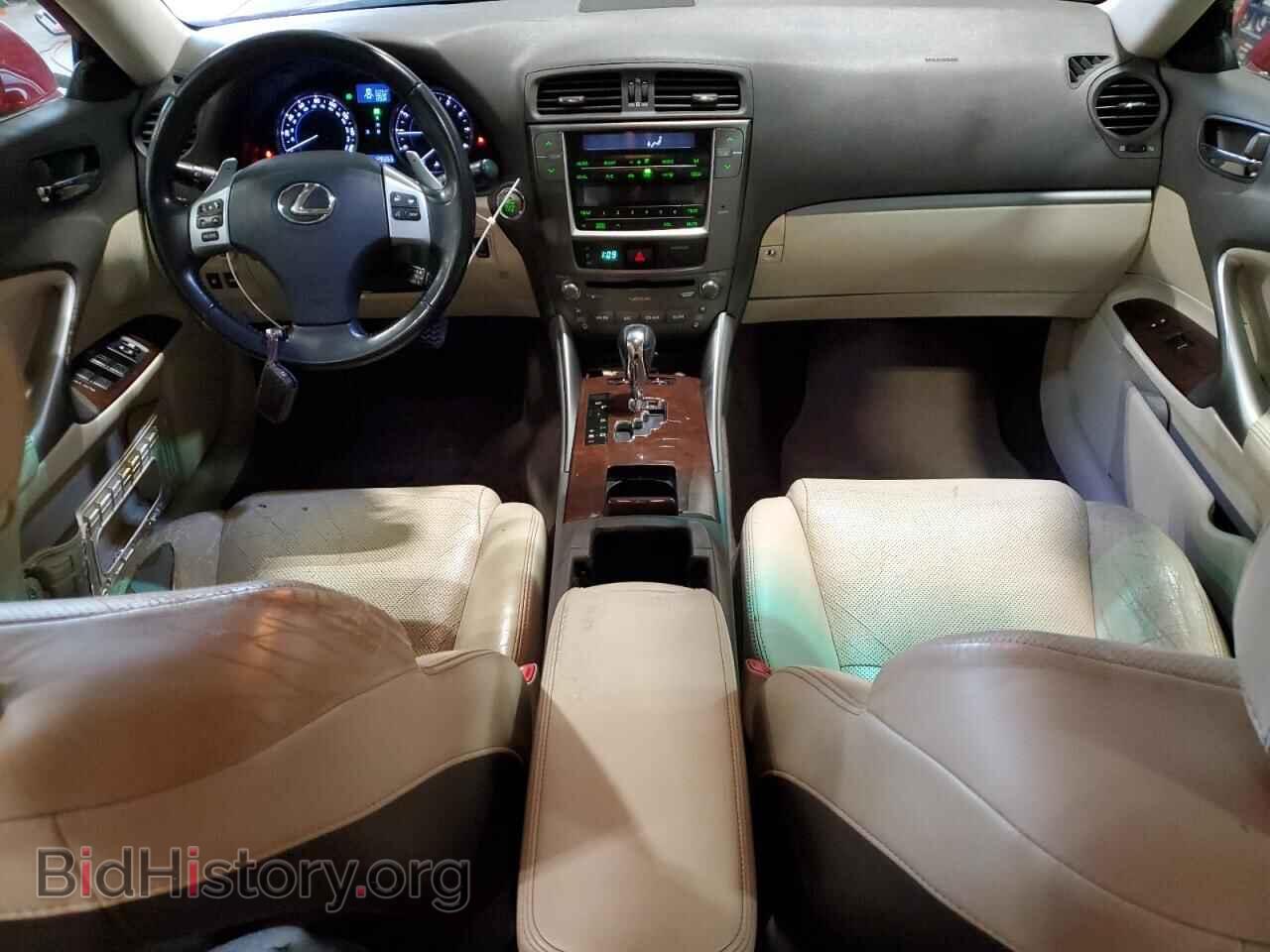 2011 LEXUS IS - VIN: JTHCF5C24B5046389 - Photo 8