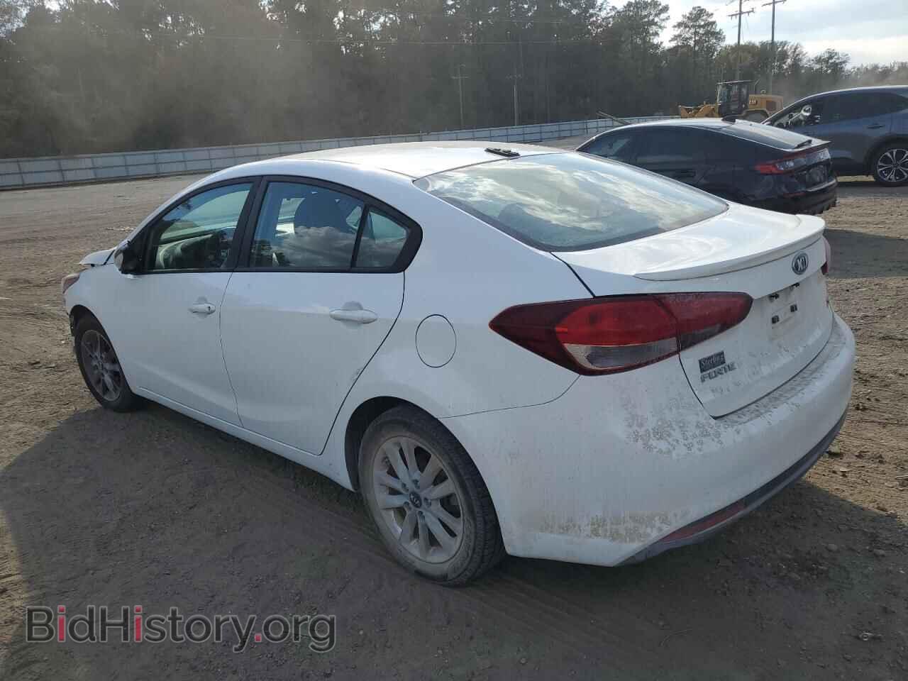 2017 KIA FORTE - VIN: 3KPFL4A71HE035170 - Фото 2