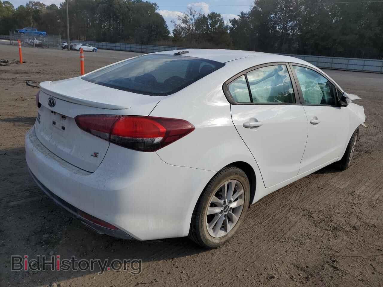 2017 KIA FORTE - VIN: 3KPFL4A71HE035170 - Фото 3