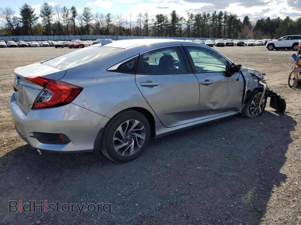 2017 HONDA CIVIC - VIN: 19XFC2F73HE046880 - Фото 3