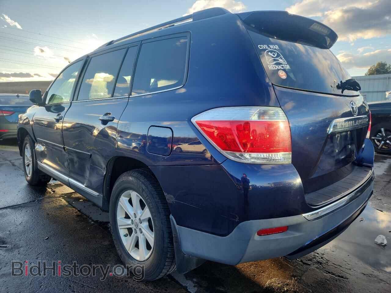 2013 TOYOTA HIGHLANDER - VIN: 5TDBK3EH8DS268266 - Фото 2