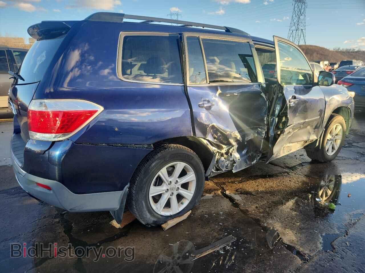 2013 TOYOTA HIGHLANDER - VIN: 5TDBK3EH8DS268266 - Фото 3