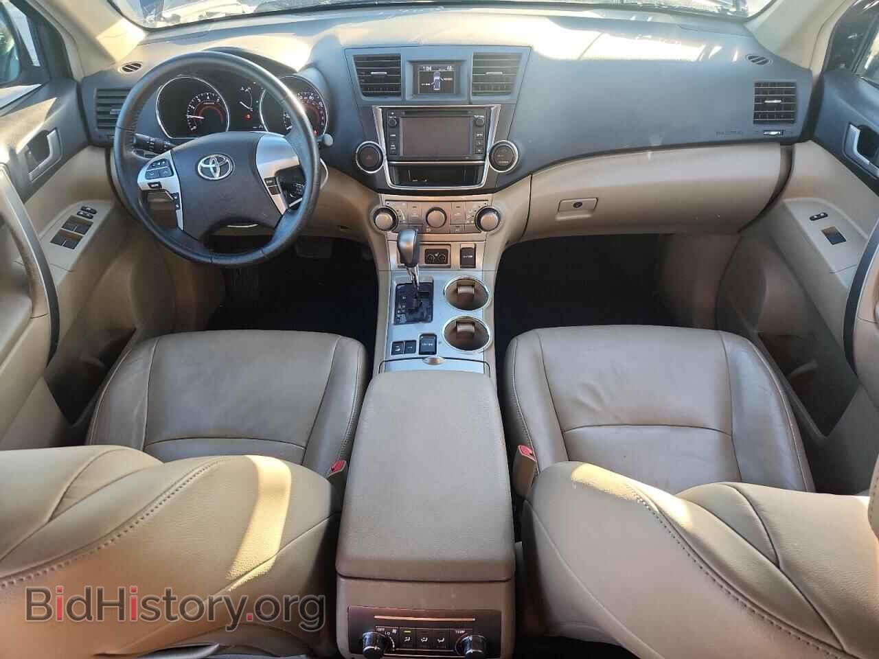 2013 TOYOTA HIGHLANDER - VIN: 5TDBK3EH8DS268266 - Фото 8