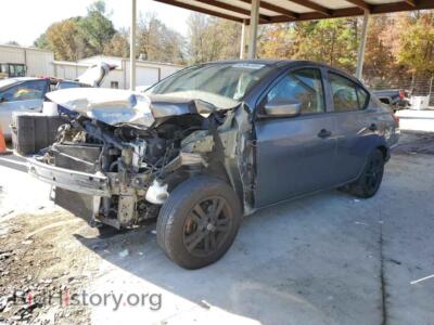 2019 Nissan VERSA S, gray — VIN 3N1CN7AP3KL808127, Copart