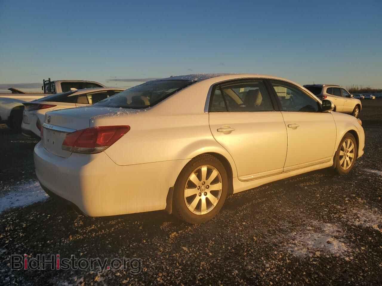 2011 TOYOTA AVALON - VIN: 4T1BK3DB5BU396837 - Фото 3