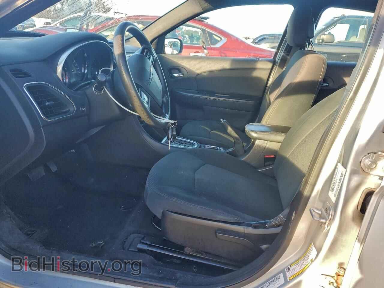 2012 CHRYSLER 200 - VIN: 1C3CCBAB8CN100939 - Фото 7