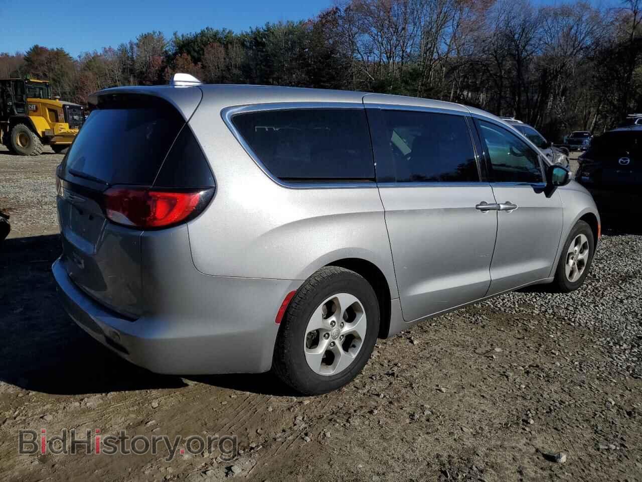 2017 CHRYSLER PACIFICA - VIN: 2C4RC1CG0HR565864 - Фото 3