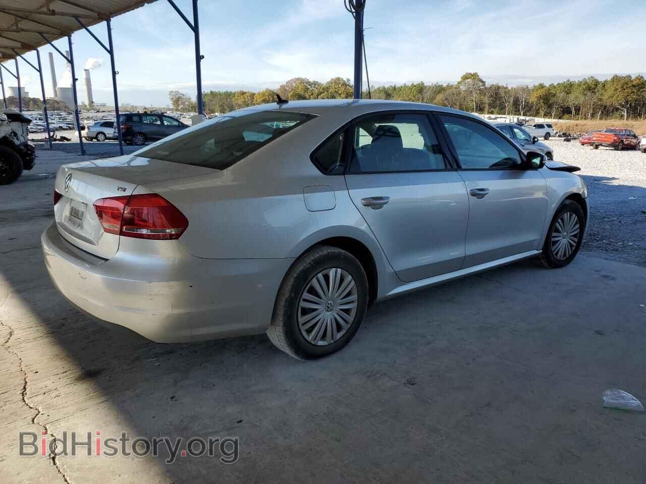 2015 VOLKSWAGEN PASSAT - VIN: 1VWAT7A30FC076996 - Фото 3