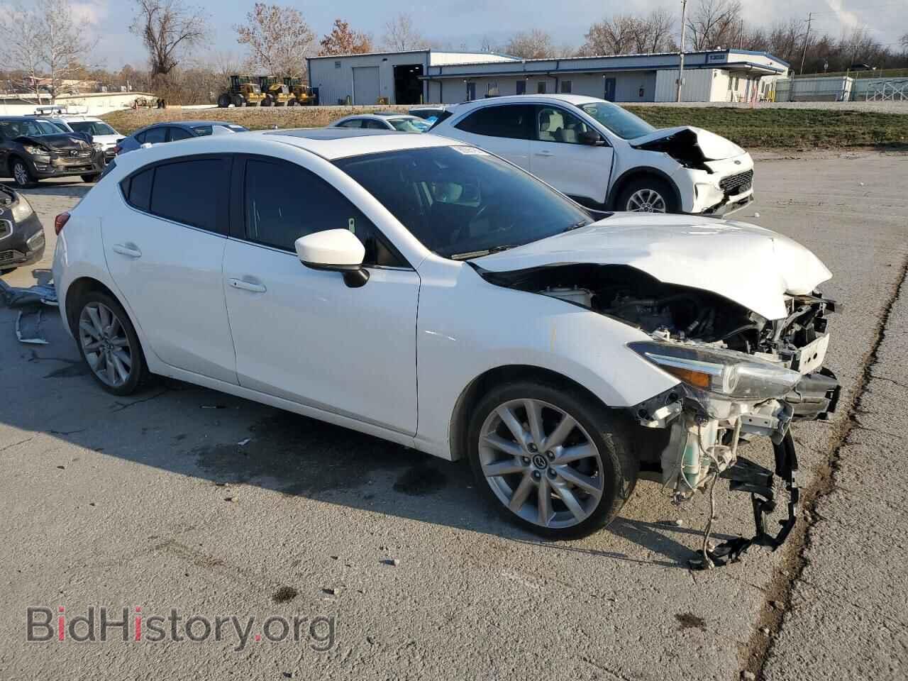 2017 MAZDA 3 - VIN: 3MZBN1M34HM155824 - Фото 4