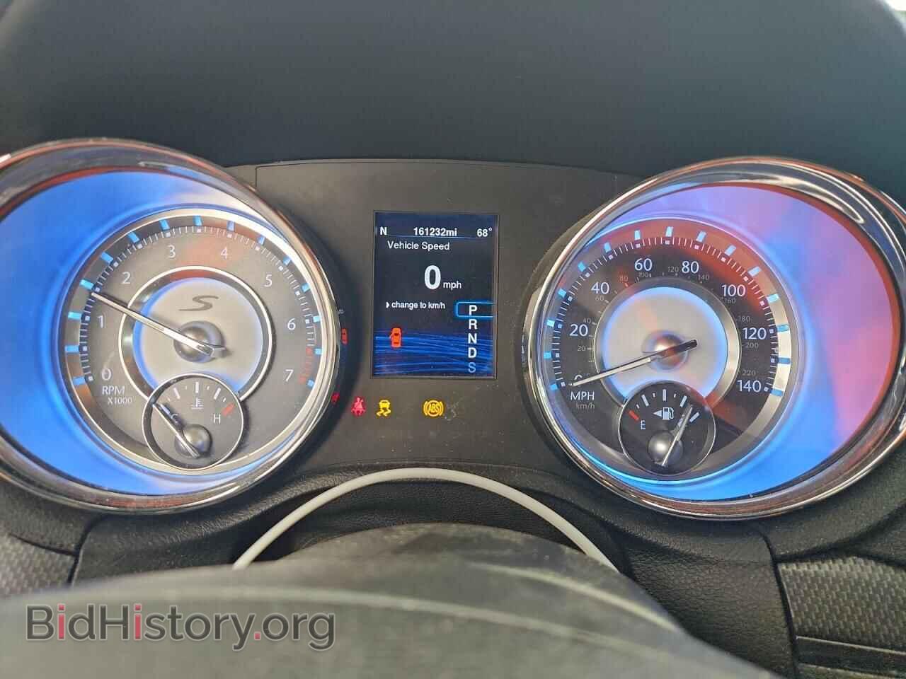 2014 CHRYSLER 300 - VIN: 2C3CCAGG6EH384807 - Фото 9