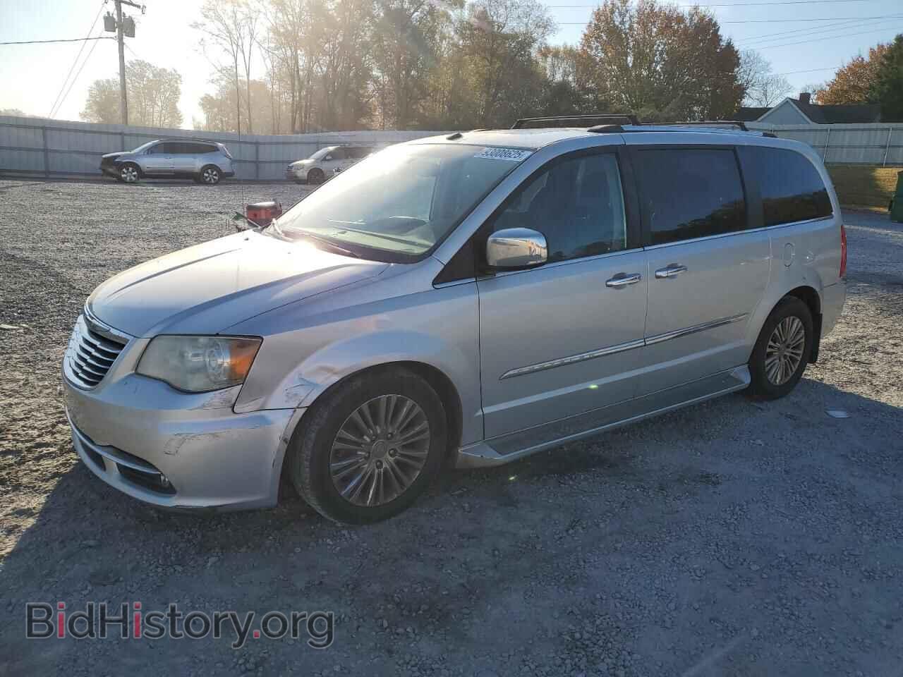 Photo 2A4RR6DG3BR782952 - CHRYSLER MINIVAN 2011
