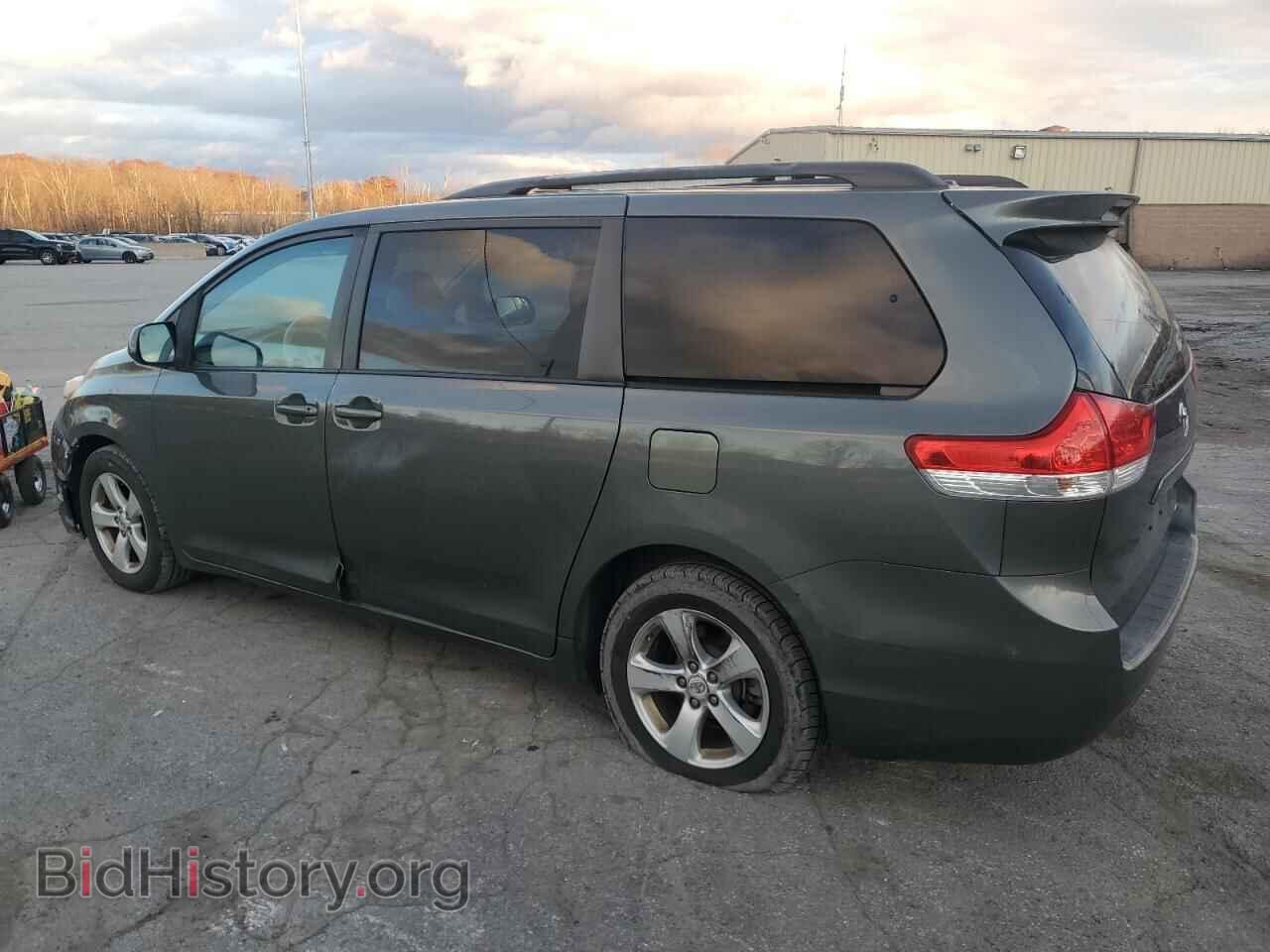 2012 TOYOTA All Models - VIN: 5TDKK3DCXCS183658 - Фото 2