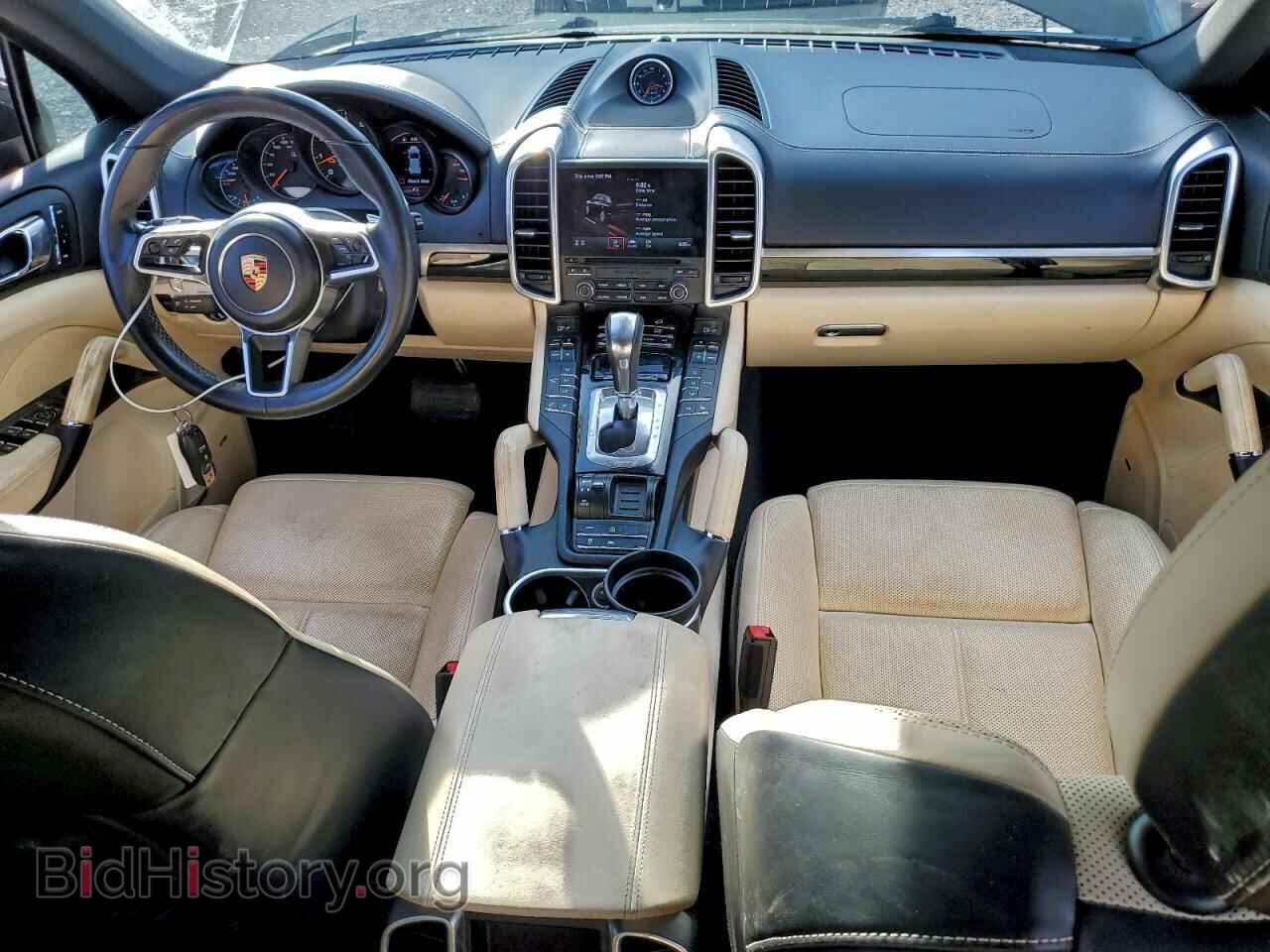 2017 PORSCHE CAYENNE - VIN: WP1AA2A20HKA88043 - Фото 8