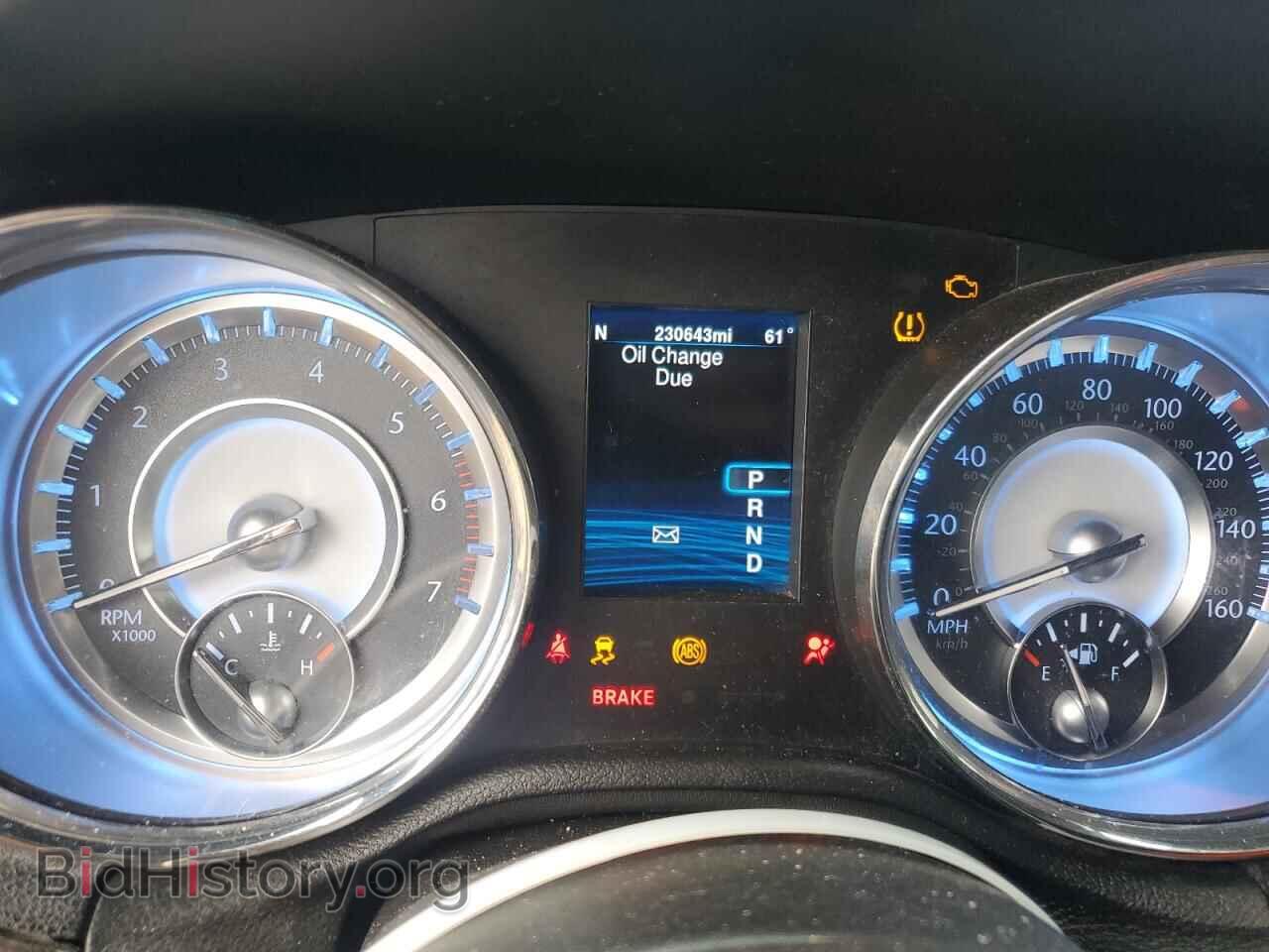 2013 CHRYSLER 300 - VIN: 2C3CCAET3DH690362 - Фото 9
