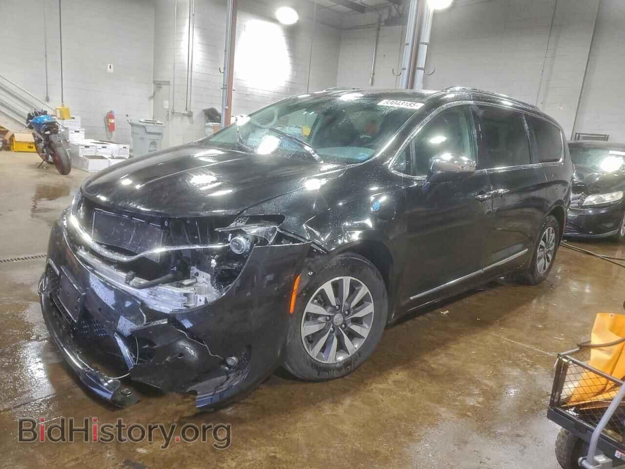Фотография 2C4RC1N74LR243718 - CHRYSLER PACIFICA 2020