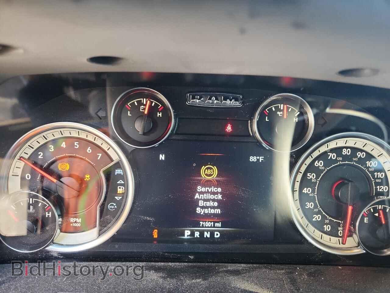 2018 RAM 1500 - VIN: 1C6RR7LT3JS245979 - Photo 9