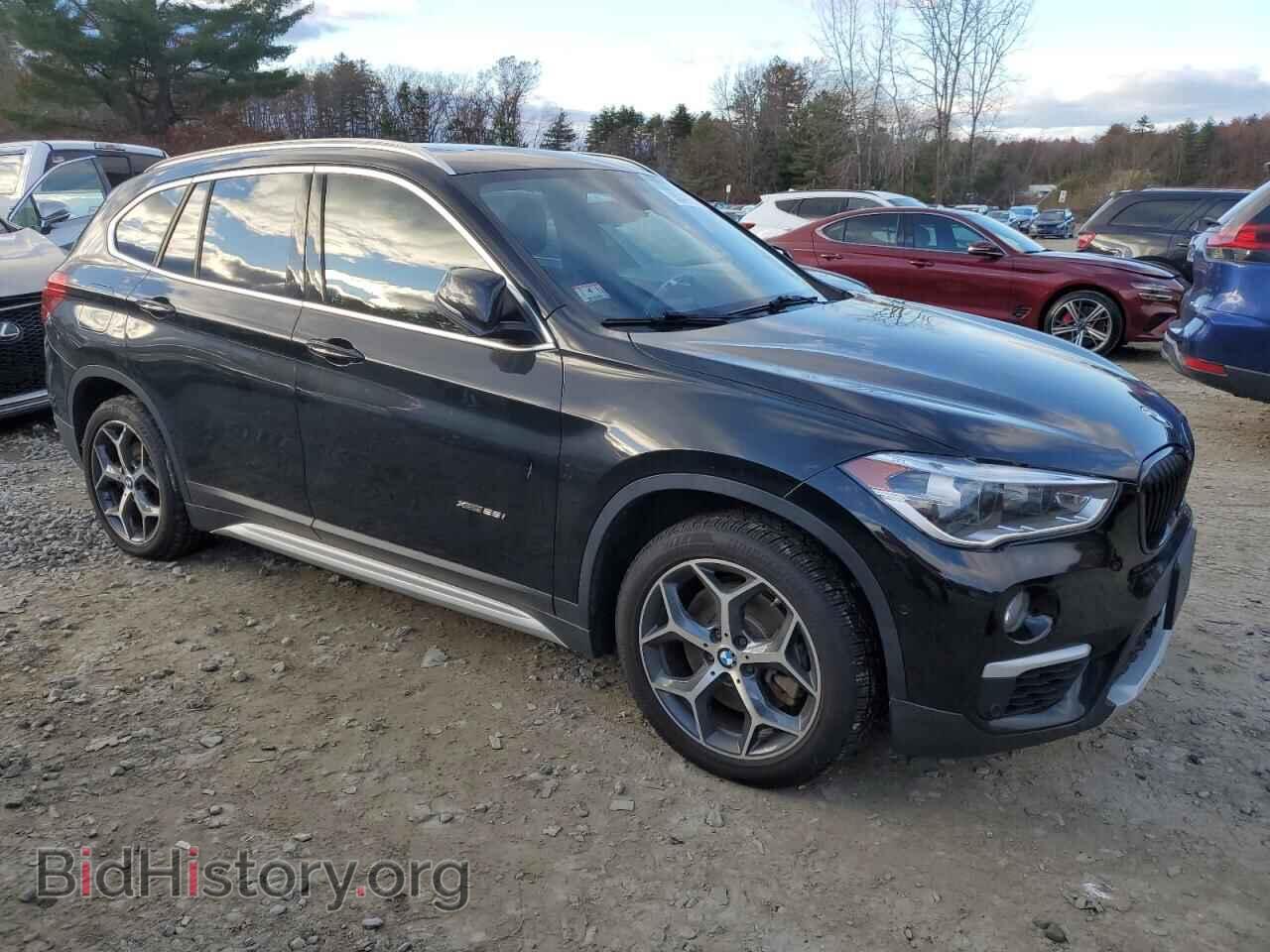 2016 BMW X1 - VIN: WBXHT3C36G5E50725 - Фото 4