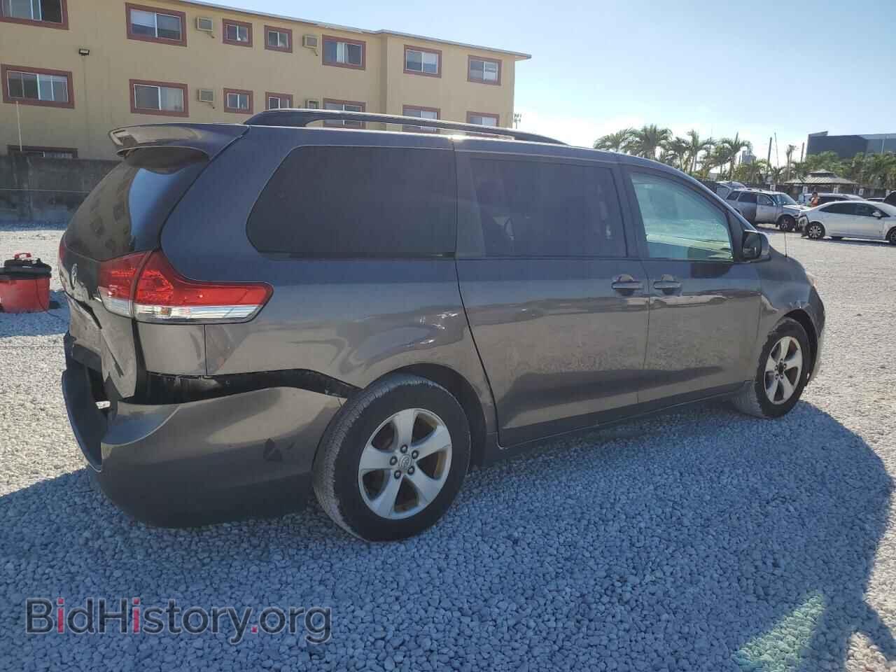 2011 TOYOTA All Models - VIN: 5TDKK3DC5BS175577 - Фото 3