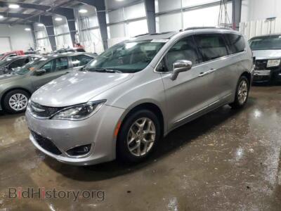 2017 Chrysler PACIFICA Limited, silver — VIN 2C4RC1GG5HR545281, Copart