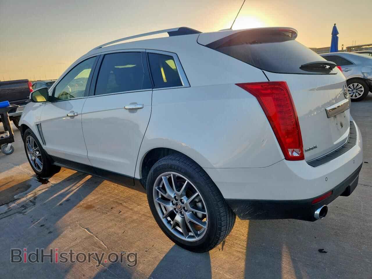 2015 CADILLAC SRX - VIN: 3GYFNCE37FS568158 - Фото 2