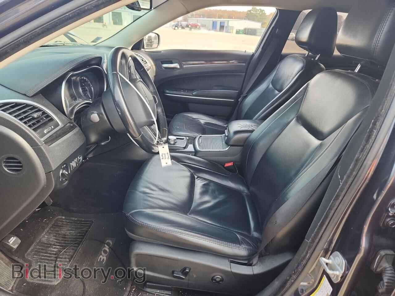 2016 CHRYSLER 300 - VIN: 2C3CCAAG3GH269206 - Фото 7