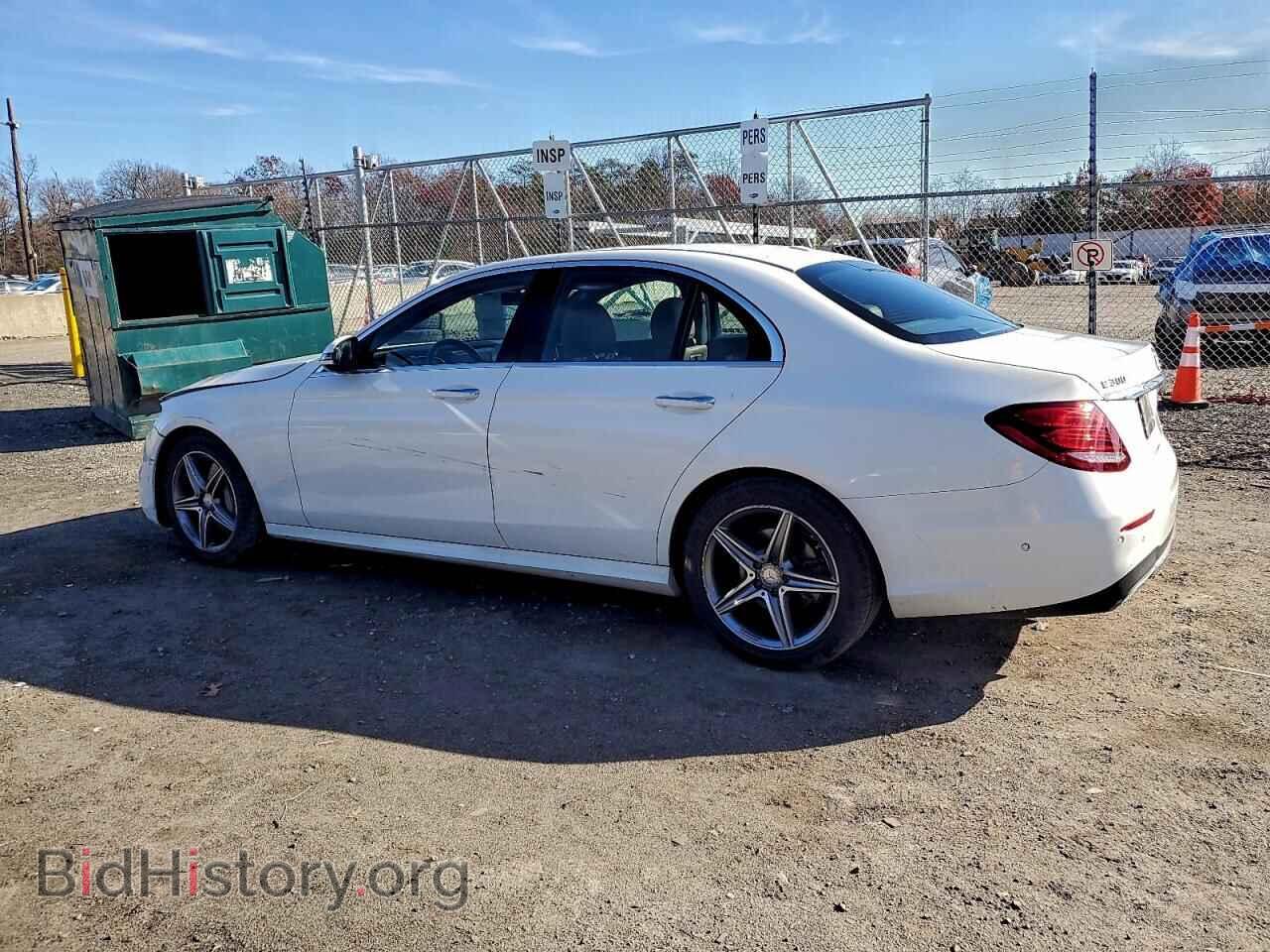 2018 MERCEDES-BENZ E-CLASS - VIN: WDDZF4JB3JA477780 - Фото 2