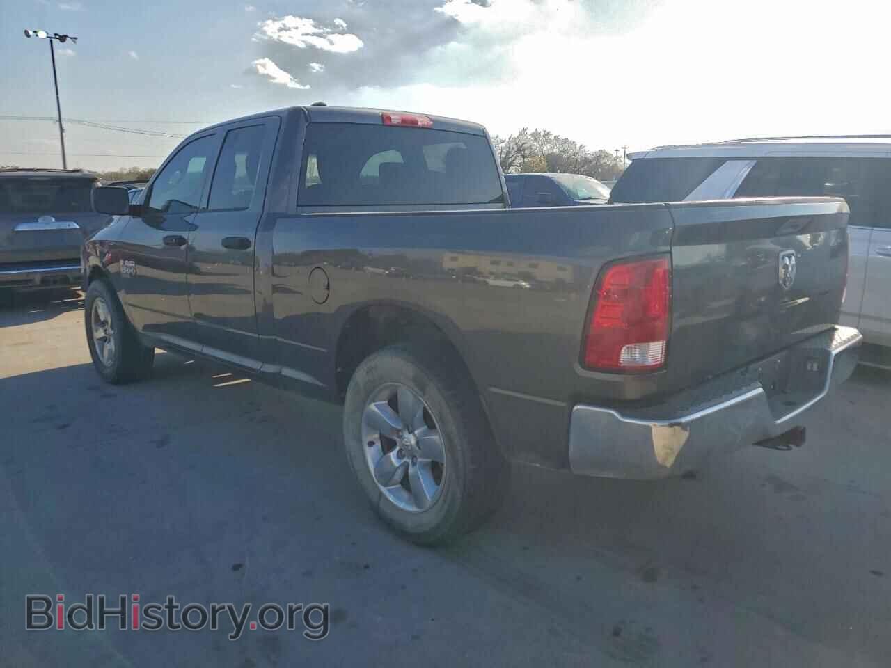 2019 RAM 1500 - VIN: 1C6RR6FG8KS524354 - Фото 2