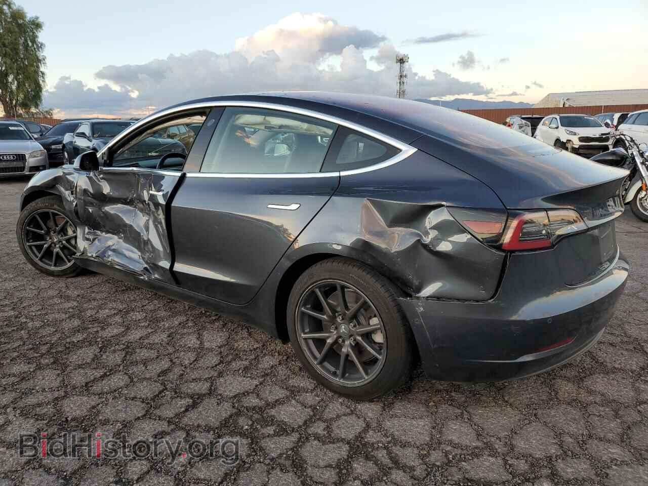 2018 TESLA MODEL 3 - VIN: 5YJ3E1EA9JF021194 - Фото 2
