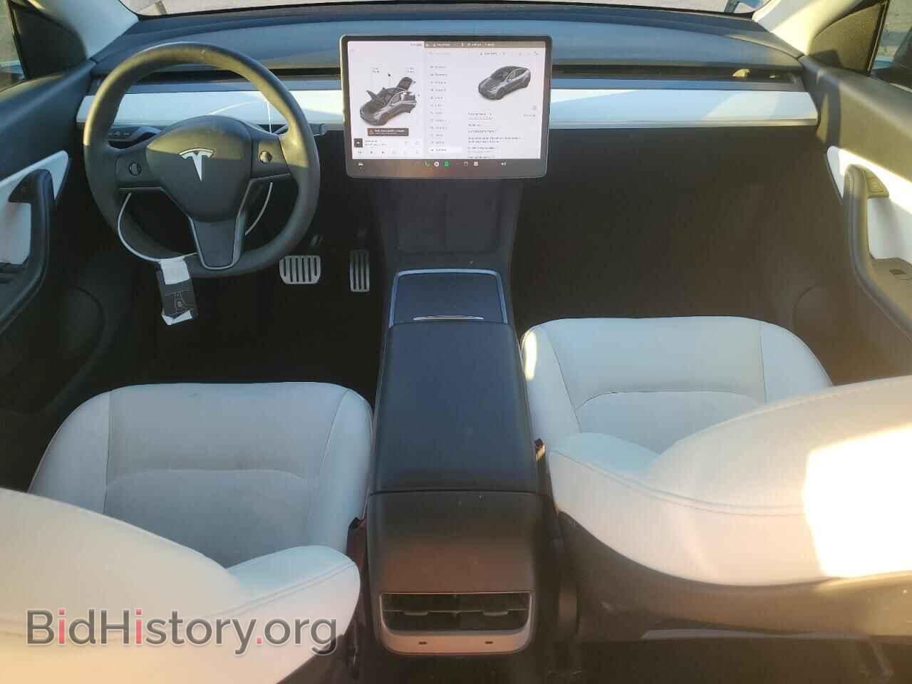 2022 TESLA MODEL Y - VIN: 7SAYGDEF7NF340227 - Photo 8