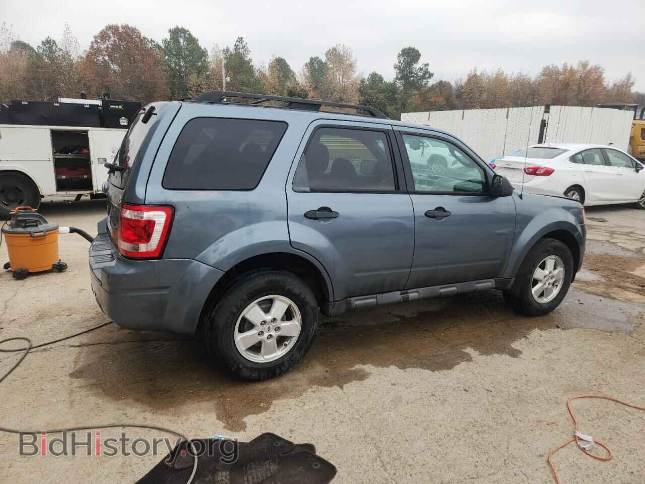 2011 FORD ESCAPE - VIN: 1FMCU0D73BKA04278 - Фото 3