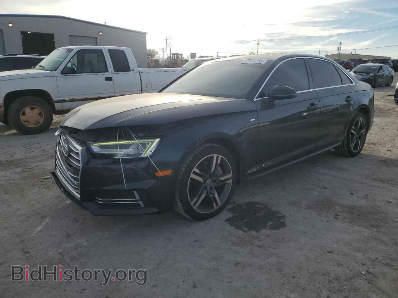 Photo WAUENAF44HA141714 - AUDI A4 2017