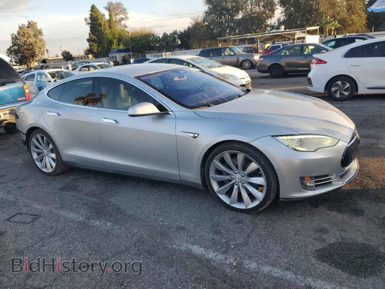 2015 TESLA MODEL S - VIN: 5YJSA1E22FF119619 - Photo 4